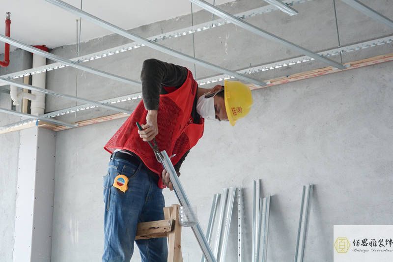 免費(fèi)裝修報價 深圳辦公室裝修設(shè)計